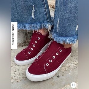 Corkys Ladies Slip On Sneakers Size 7